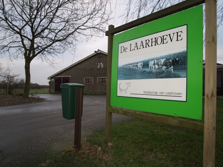 Foto voorkant de Laarhoeve